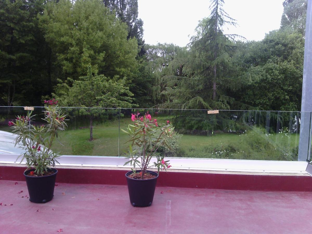 Chambre Independante Dans Un Parc Saint-Roch Zewnętrze zdjęcie